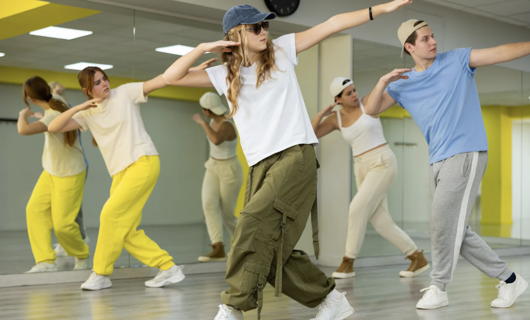 Beginner KPOP Dance Class